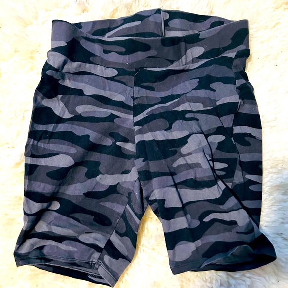 Torrid biker shorts sz 0x - Picture 1 of 2